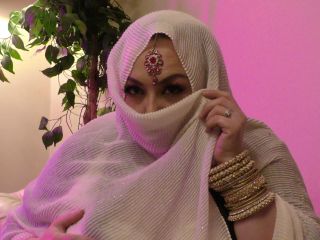 Jem Stone Tease: Big Boob Hijab Wife