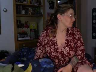 Bettie Bondage - Sudden Cock Growth